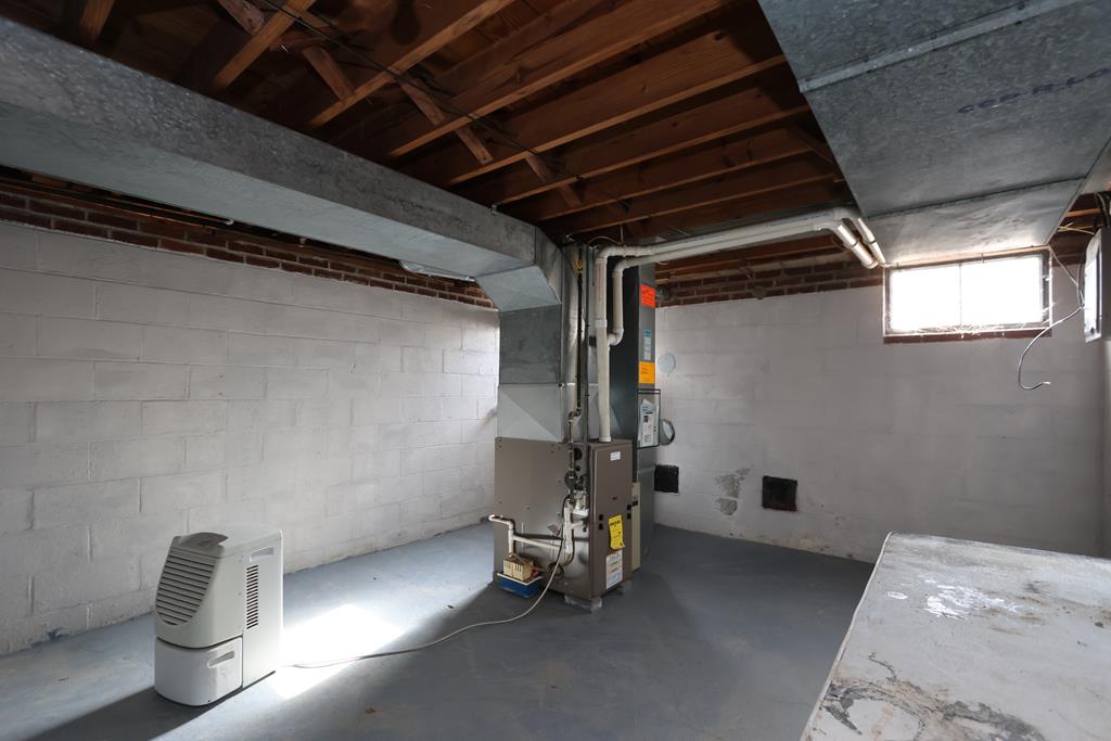 175 Bennet Street, Mansfield, Ohio 44903, 3 Bedrooms Bedrooms, ,1 BathroomBathrooms,Residential,For Sale,Bennet Street,9069891 175 Bennet Street, Mansfield, Ohio 44903, 3 Bedrooms Bedrooms, ,1 BathroomBathrooms,Residential,For Sale,Bennet Street,9069891