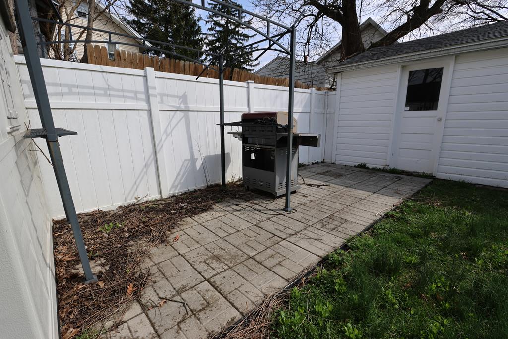 175 Bennet Street, Mansfield, Ohio 44903, 3 Bedrooms Bedrooms, ,1 BathroomBathrooms,Residential,For Sale,Bennet Street,9069891 175 Bennet Street, Mansfield, Ohio 44903, 3 Bedrooms Bedrooms, ,1 BathroomBathrooms,Residential,For Sale,Bennet Street,9069891