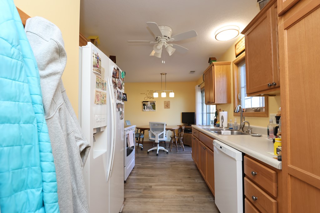 1111 Bogey Drive, Ontario, Ohio 44906, 2 Bedrooms Bedrooms, ,2 BathroomsBathrooms,Residential,For Sale,Bogey Drive,9069911 1111 Bogey Drive, Ontario, Ohio 44906, 2 Bedrooms Bedrooms, ,2 BathroomsBathrooms,Residential,For Sale,Bogey Drive,9069911