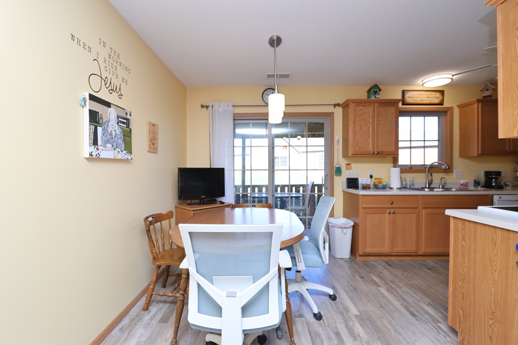 1111 Bogey Drive, Ontario, Ohio 44906, 2 Bedrooms Bedrooms, ,2 BathroomsBathrooms,Residential,For Sale,Bogey Drive,9069911 1111 Bogey Drive, Ontario, Ohio 44906, 2 Bedrooms Bedrooms, ,2 BathroomsBathrooms,Residential,For Sale,Bogey Drive,9069911