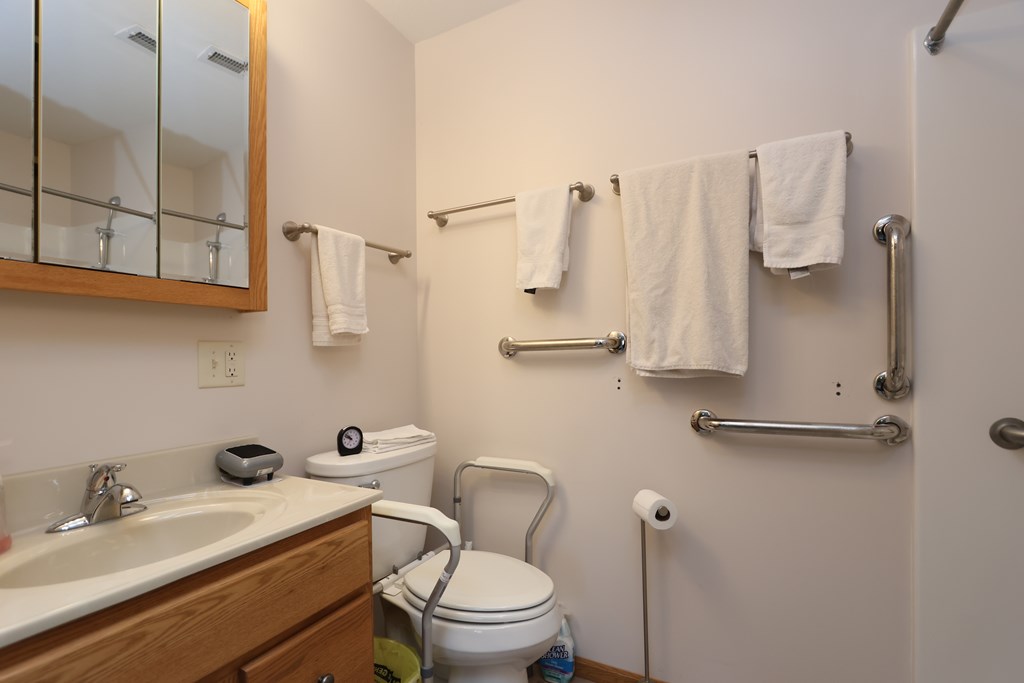 1111 Bogey Drive, Ontario, Ohio 44906, 2 Bedrooms Bedrooms, ,2 BathroomsBathrooms,Residential,For Sale,Bogey Drive,9069911 1111 Bogey Drive, Ontario, Ohio 44906, 2 Bedrooms Bedrooms, ,2 BathroomsBathrooms,Residential,For Sale,Bogey Drive,9069911