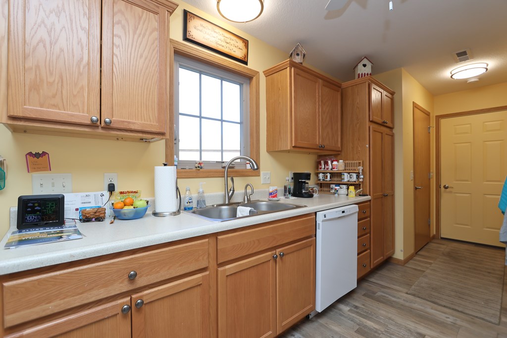 1111 Bogey Drive, Ontario, Ohio 44906, 2 Bedrooms Bedrooms, ,2 BathroomsBathrooms,Residential,For Sale,Bogey Drive,9069911 1111 Bogey Drive, Ontario, Ohio 44906, 2 Bedrooms Bedrooms, ,2 BathroomsBathrooms,Residential,For Sale,Bogey Drive,9069911