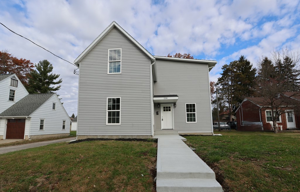 238 Walker Street, Galion, Ohio 44833, 3 Bedrooms Bedrooms, ,2 BathroomsBathrooms,Residential,For Sale,Walker Street,9069923
