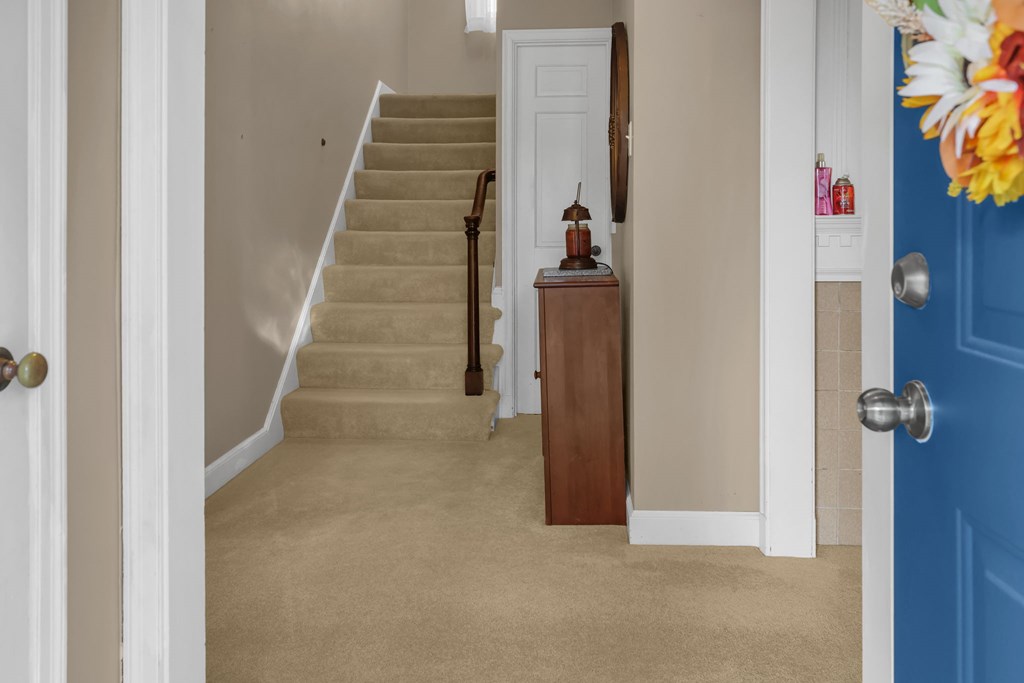 33 Grand Boulevard, Shelby, Ohio 44875, 3 Bedrooms Bedrooms, ,2 BathroomsBathrooms,Residential,For Sale,Grand Boulevard,9069924