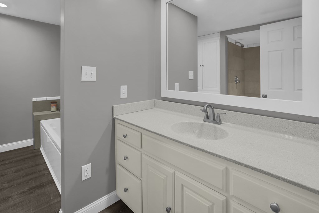 33 Grand Boulevard, Shelby, Ohio 44875, 3 Bedrooms Bedrooms, ,2 BathroomsBathrooms,Residential,For Sale,Grand Boulevard,9069924