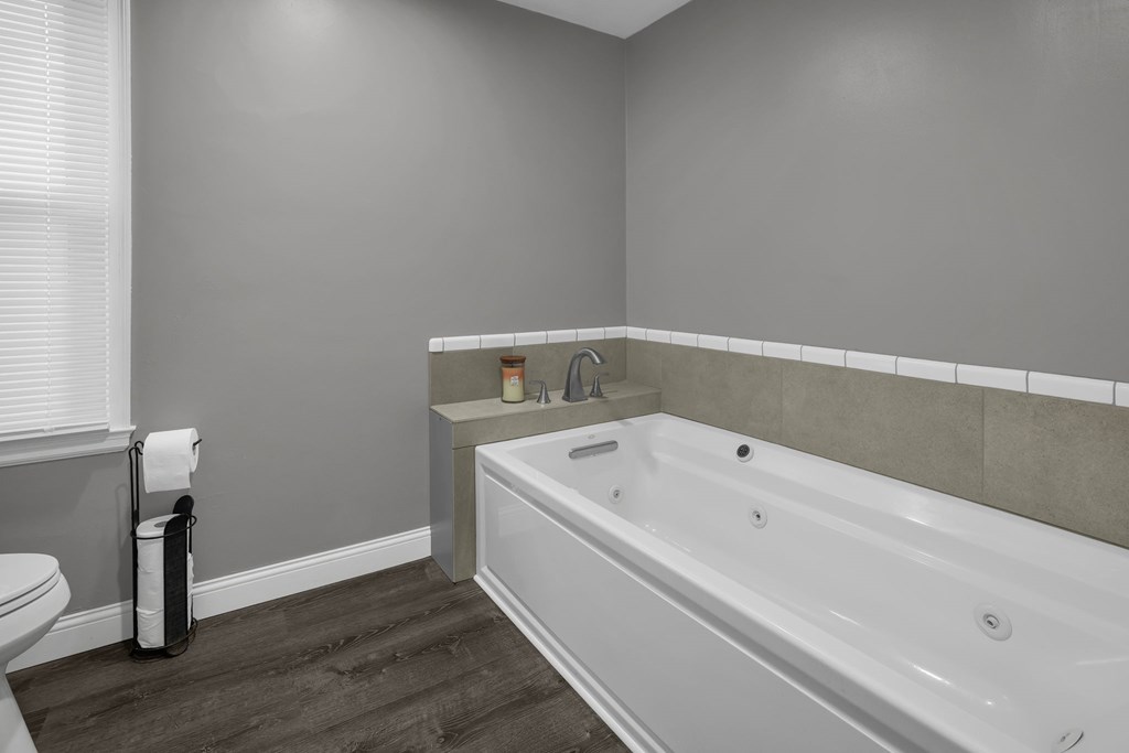 33 Grand Boulevard, Shelby, Ohio 44875, 3 Bedrooms Bedrooms, ,2 BathroomsBathrooms,Residential,For Sale,Grand Boulevard,9069924 33 Grand Boulevard, Shelby, Ohio 44875, 3 Bedrooms Bedrooms, ,2 BathroomsBathrooms,Residential,For Sale,Grand Boulevard,9069924