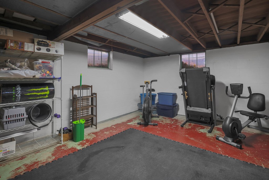 33 Grand Boulevard, Shelby, Ohio 44875, 3 Bedrooms Bedrooms, ,2 BathroomsBathrooms,Residential,For Sale,Grand Boulevard,9069924