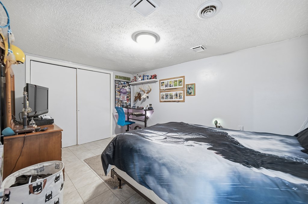 2364 Satinwood Drive, Mansfield, Ohio 44903, 3 Bedrooms Bedrooms, ,2 BathroomsBathrooms,Residential,For Sale,Satinwood Drive,9069927