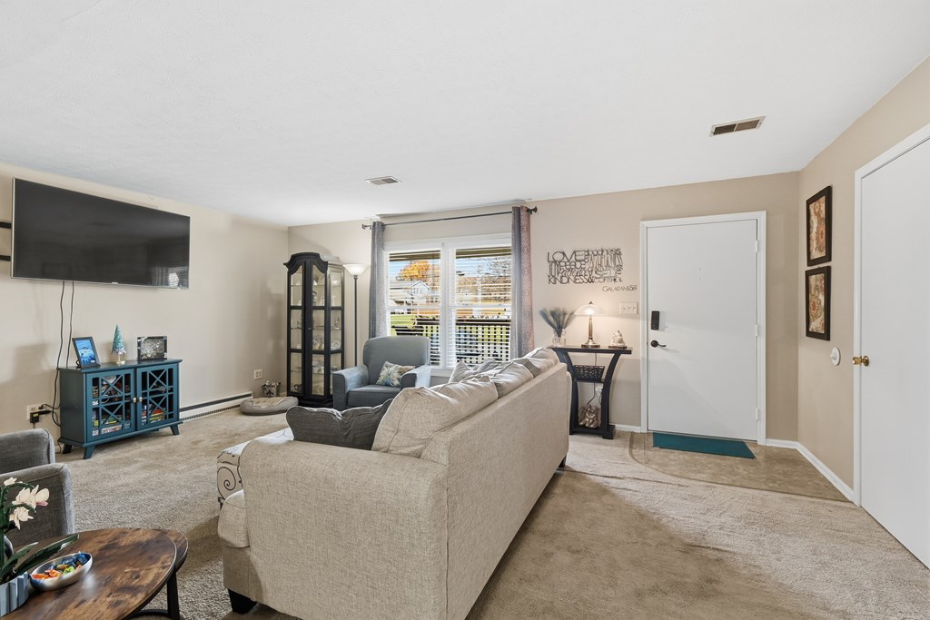 2364 Satinwood Drive, Mansfield, Ohio 44903, 3 Bedrooms Bedrooms, ,2 BathroomsBathrooms,Residential,For Sale,Satinwood Drive,9069927