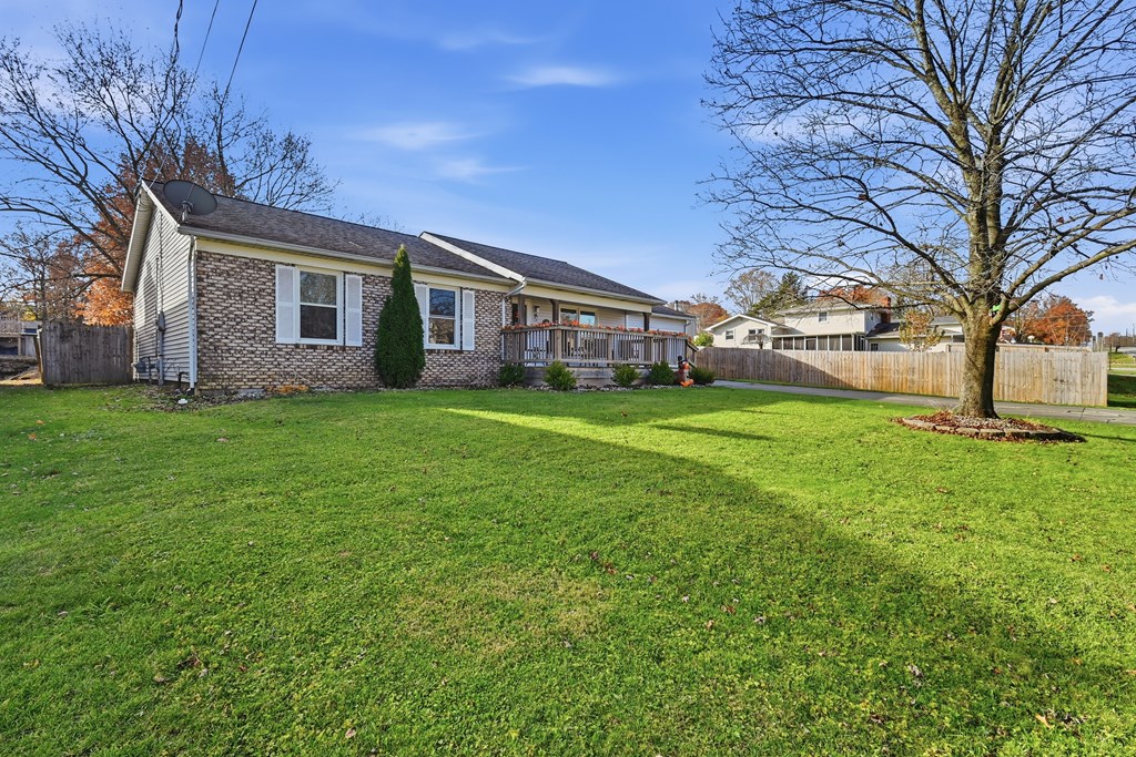 2364 Satinwood Drive, Mansfield, Ohio 44903, 3 Bedrooms Bedrooms, ,2 BathroomsBathrooms,Residential,For Sale,Satinwood Drive,9069927