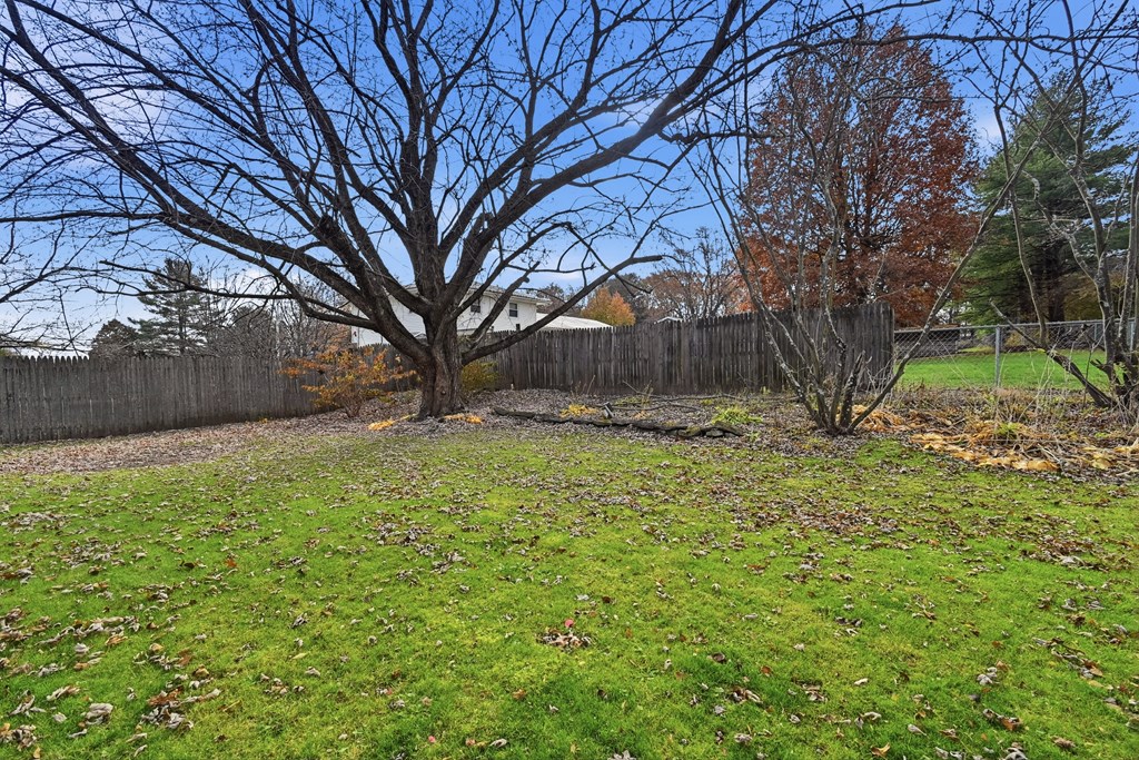 2364 Satinwood Drive, Mansfield, Ohio 44903, 3 Bedrooms Bedrooms, ,2 BathroomsBathrooms,Residential,For Sale,Satinwood Drive,9069927