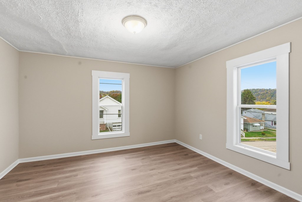 466 W 45th Street, Shadyside, Ohio 43947, 4 Bedrooms Bedrooms, ,2 BathroomsBathrooms,Residential,For Sale,45th Street,9069928