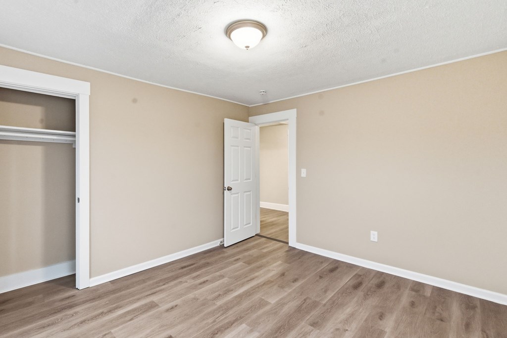 466 W 45th Street, Shadyside, Ohio 43947, 4 Bedrooms Bedrooms, ,2 BathroomsBathrooms,Residential,For Sale,45th Street,9069928