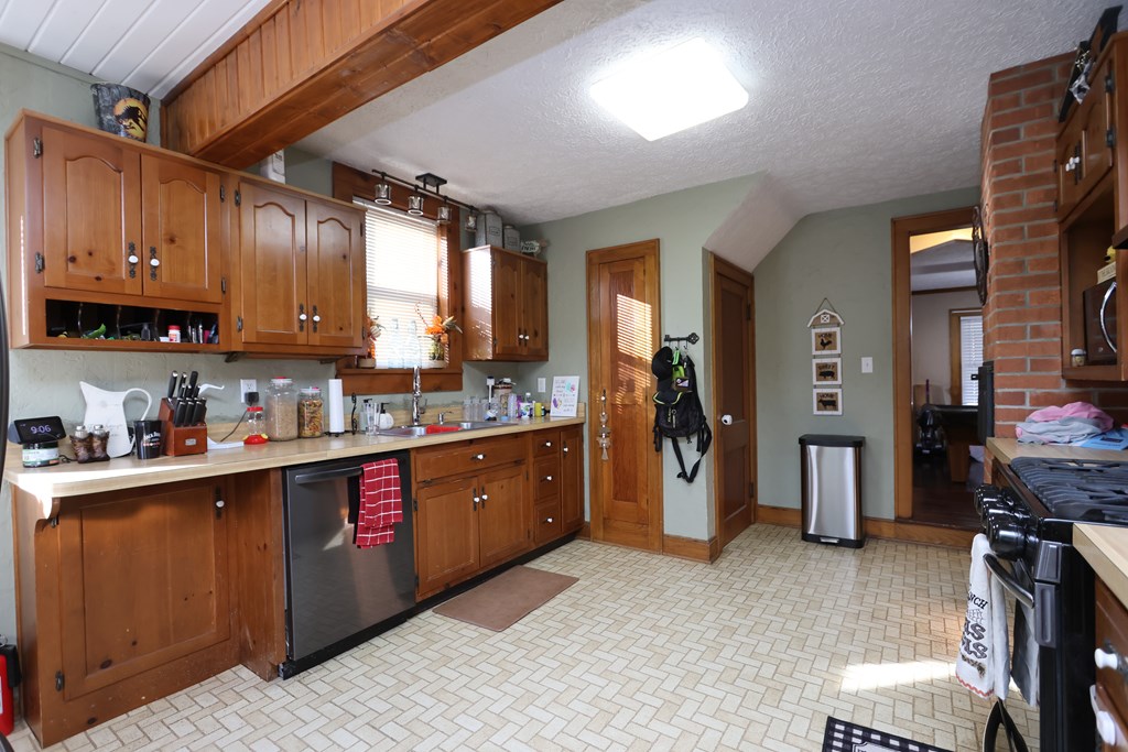 189 Westwood Avenue, Mansfield, Ohio 44906, 3 Bedrooms Bedrooms, ,2 BathroomsBathrooms,Residential,For Sale,Westwood Avenue,9069947