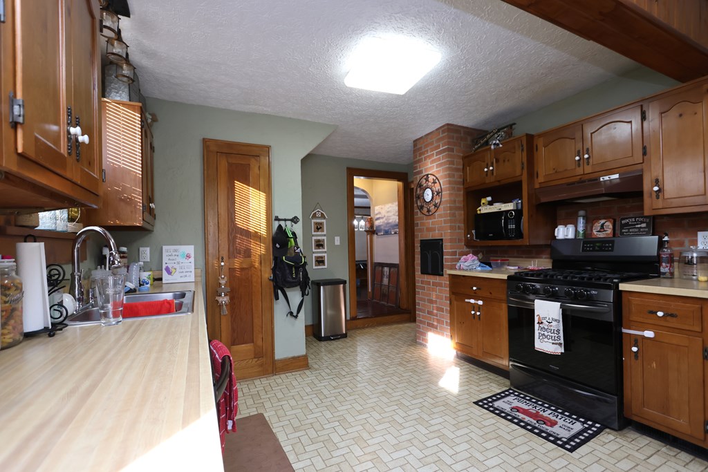 189 Westwood Avenue, Mansfield, Ohio 44906, 3 Bedrooms Bedrooms, ,2 BathroomsBathrooms,Residential,For Sale,Westwood Avenue,9069947