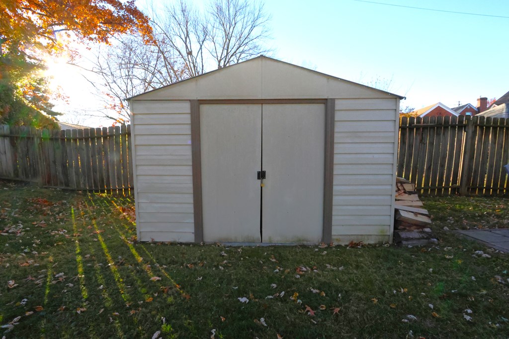 189 Westwood Avenue, Mansfield, Ohio 44906, 3 Bedrooms Bedrooms, ,2 BathroomsBathrooms,Residential,For Sale,Westwood Avenue,9069947