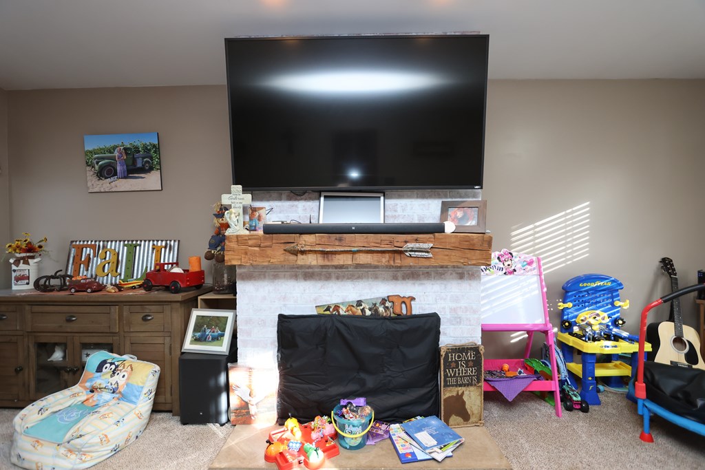 189 Westwood Avenue, Mansfield, Ohio 44906, 3 Bedrooms Bedrooms, ,2 BathroomsBathrooms,Residential,For Sale,Westwood Avenue,9069947