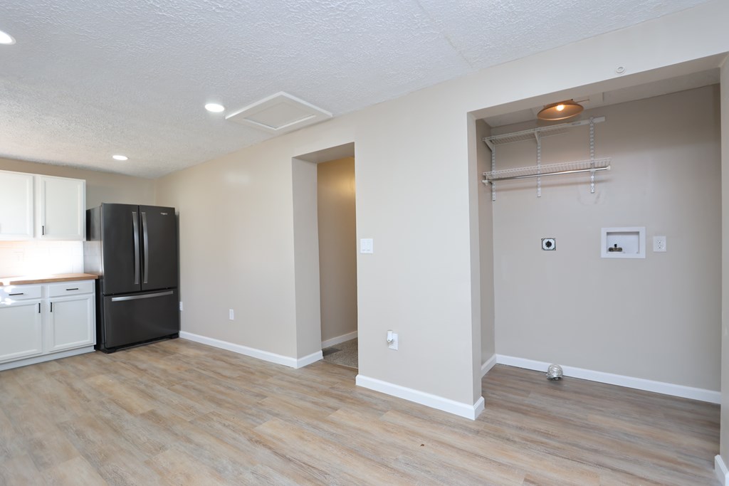 204 W Arnold Street, Crestline, Ohio 44827, 3 Bedrooms Bedrooms, ,1 BathroomBathrooms,Residential,For Sale,Arnold Street,9069948