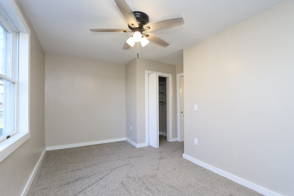 204 W Arnold Street, Crestline, Ohio 44827, 3 Bedrooms Bedrooms, ,1 BathroomBathrooms,Residential,For Sale,Arnold Street,9069948