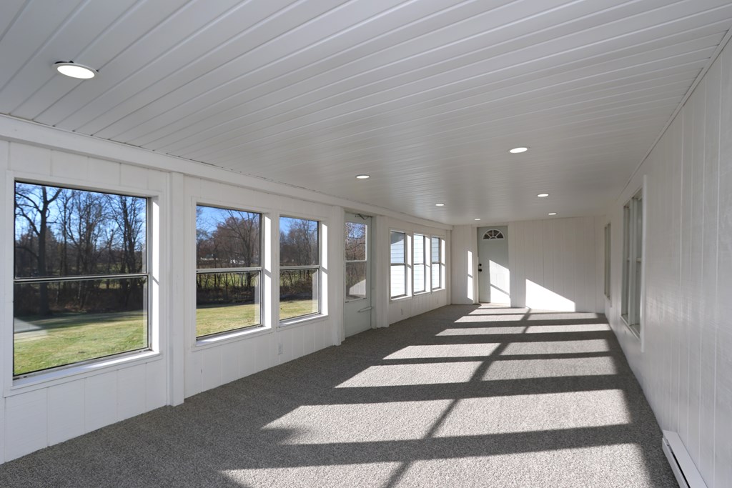 204 W Arnold Street, Crestline, Ohio 44827, 3 Bedrooms Bedrooms, ,1 BathroomBathrooms,Residential,For Sale,Arnold Street,9069948