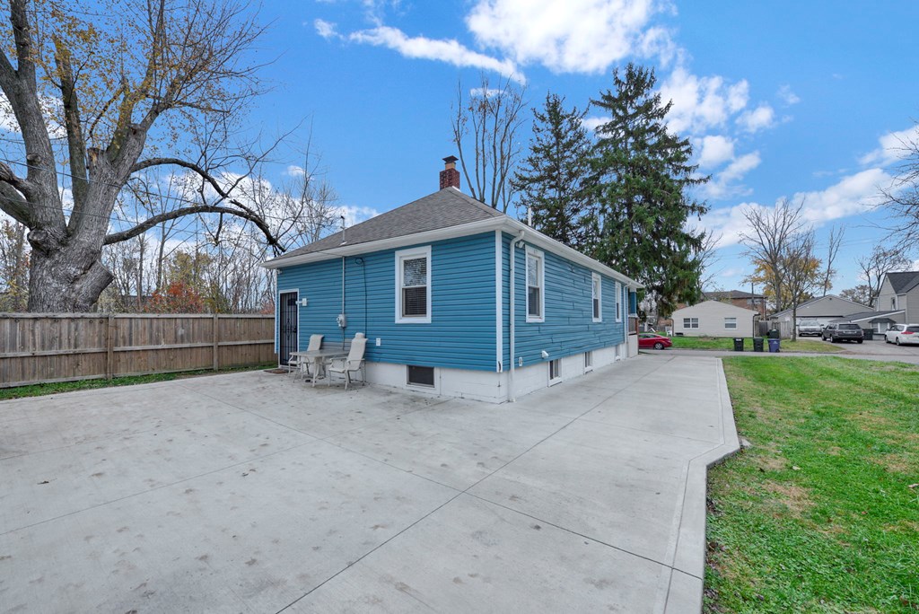 1940 Eddystone Avenue, Columbus, Ohio 43224, 2 Bedrooms Bedrooms, ,1 BathroomBathrooms,Residential,For Sale,Eddystone Avenue,9069949 1940 Eddystone Avenue, Columbus, Ohio 43224, 2 Bedrooms Bedrooms, ,1 BathroomBathrooms,Residential,For Sale,Eddystone Avenue,9069949