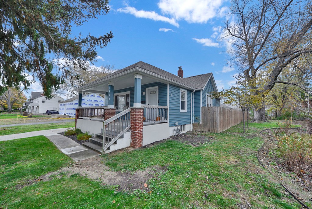 1940 Eddystone Avenue, Columbus, Ohio 43224, 2 Bedrooms Bedrooms, ,1 BathroomBathrooms,Residential,For Sale,Eddystone Avenue,9069949 1940 Eddystone Avenue, Columbus, Ohio 43224, 2 Bedrooms Bedrooms, ,1 BathroomBathrooms,Residential,For Sale,Eddystone Avenue,9069949