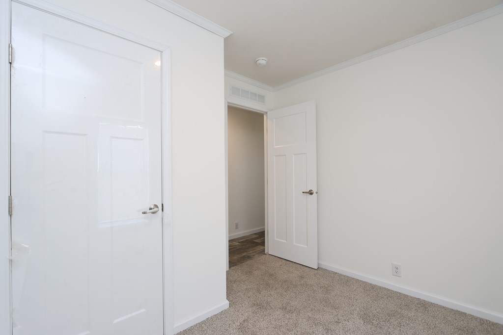 6 Reagan Lane, Shelby, Ohio 44875, 2 Bedrooms Bedrooms, ,2 BathroomsBathrooms,Residential,For Sale,Reagan Lane,9069957