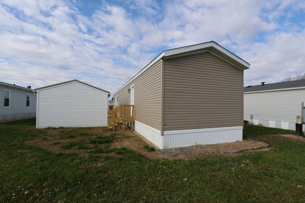 6 Reagan Lane, Shelby, Ohio 44875, 2 Bedrooms Bedrooms, ,2 BathroomsBathrooms,Residential,For Sale,Reagan Lane,9069957