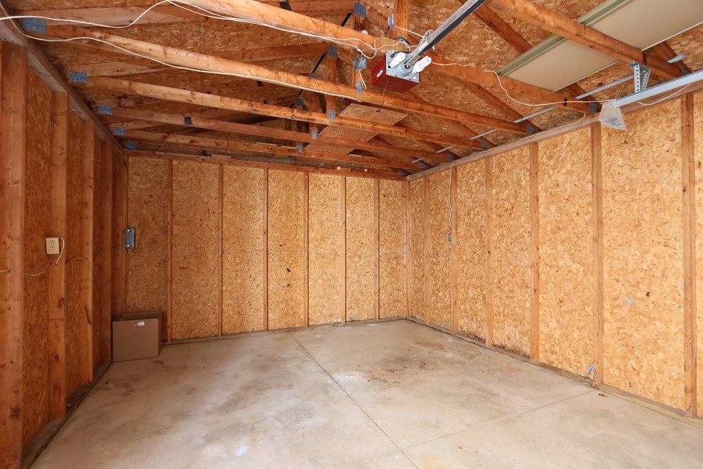 6 Reagan Lane, Shelby, Ohio 44875, 2 Bedrooms Bedrooms, ,2 BathroomsBathrooms,Residential,For Sale,Reagan Lane,9069957