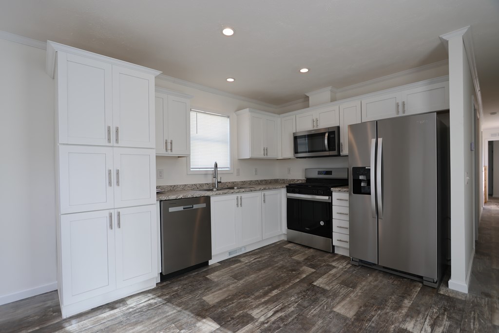 6 Reagan Lane, Shelby, Ohio 44875, 2 Bedrooms Bedrooms, ,2 BathroomsBathrooms,Residential,For Sale,Reagan Lane,9069957