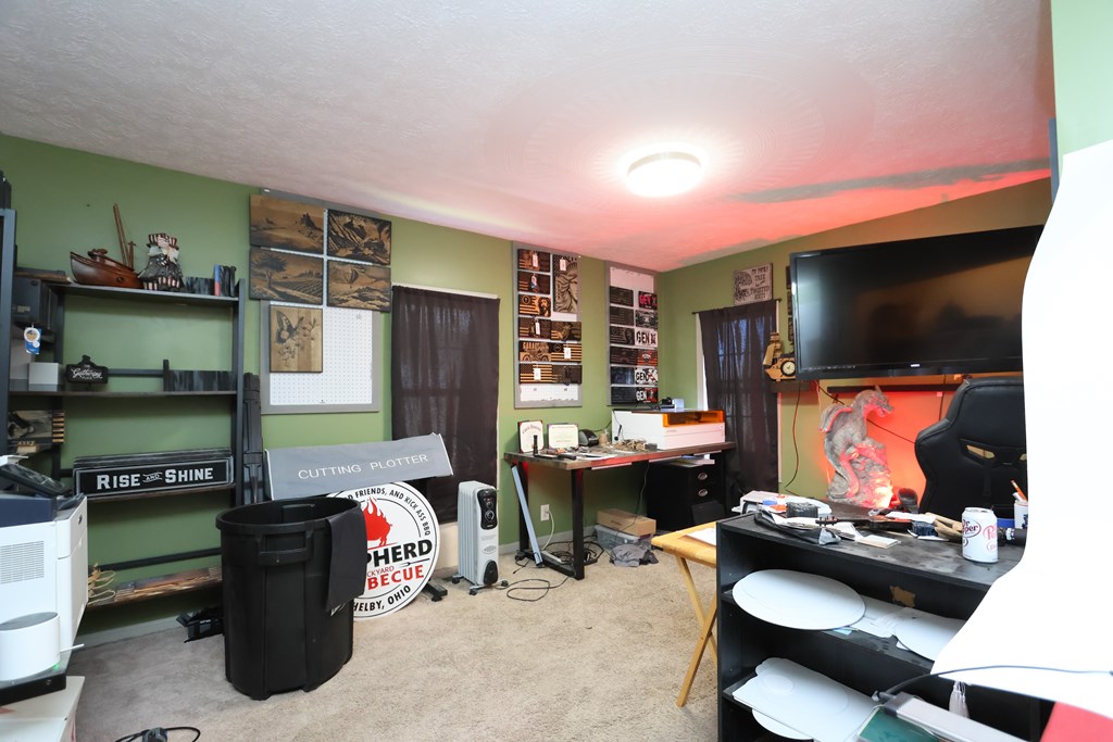 133 E Main Street, Shelby, Ohio 44875, 4 Bedrooms Bedrooms, ,2 BathroomsBathrooms,Residential,For Sale,Main Street,9069959