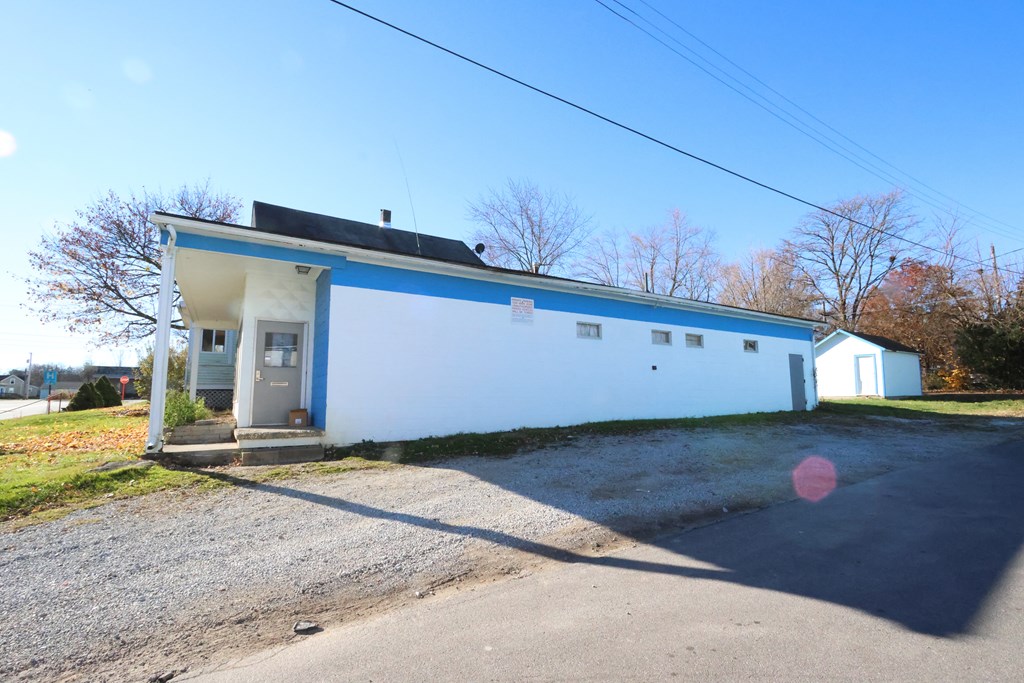 172 Sturges Avenue, Mansfield, Ohio 44903, ,Commercial Sale,For Sale,Sturges Avenue,9069966