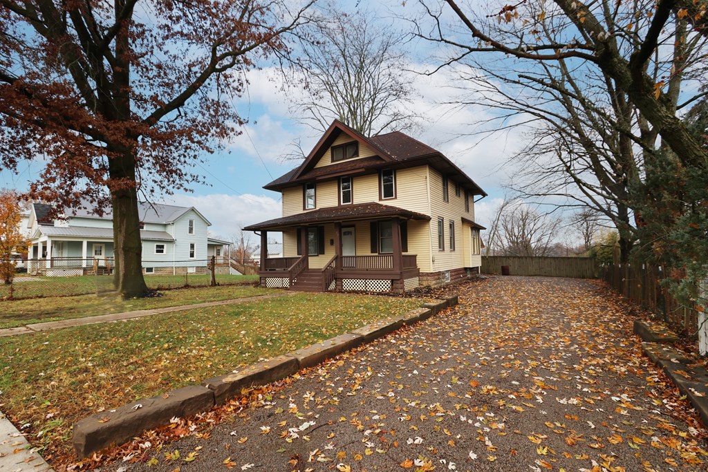 272 W 5th Street, Mansfield, Ohio 44903, 3 Bedrooms Bedrooms, ,1 BathroomBathrooms,Residential,For Sale,5th Street,9069968