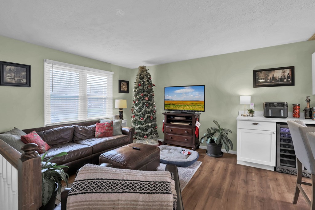 3825 Needham Road, Mansfield, Ohio 44904, 4 Bedrooms Bedrooms, ,1 BathroomBathrooms,Residential,For Sale,Needham Road,9069997 3825 Needham Road, Mansfield, Ohio 44904, 4 Bedrooms Bedrooms, ,1 BathroomBathrooms,Residential,For Sale,Needham Road,9069997