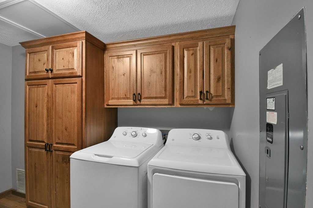 1851 Township Road 1255, Ashland, Ohio 44805, 3 Bedrooms Bedrooms, ,2 BathroomsBathrooms,Residential,For Sale,Township Road 1255,9070003 1851 Township Road 1255, Ashland, Ohio 44805, 3 Bedrooms Bedrooms, ,2 BathroomsBathrooms,Residential,For Sale,Township Road 1255,9070003