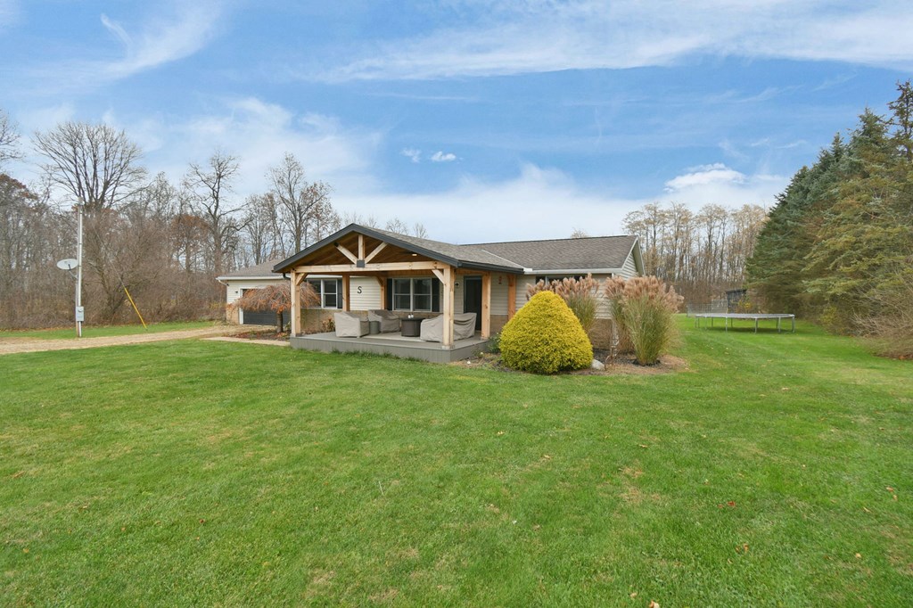 1851 Township Road 1255, Ashland, Ohio 44805, 3 Bedrooms Bedrooms, ,2 BathroomsBathrooms,Residential,For Sale,Township Road 1255,9070003 1851 Township Road 1255, Ashland, Ohio 44805, 3 Bedrooms Bedrooms, ,2 BathroomsBathrooms,Residential,For Sale,Township Road 1255,9070003