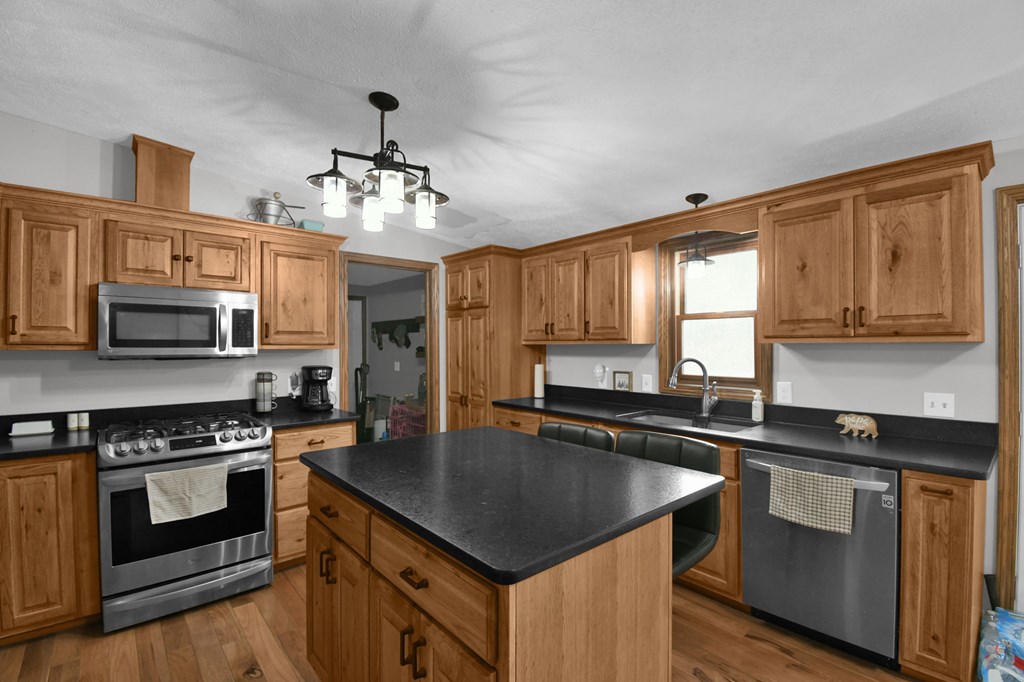 1851 Township Road 1255, Ashland, Ohio 44805, 3 Bedrooms Bedrooms, ,2 BathroomsBathrooms,Residential,For Sale,Township Road 1255,9070003 1851 Township Road 1255, Ashland, Ohio 44805, 3 Bedrooms Bedrooms, ,2 BathroomsBathrooms,Residential,For Sale,Township Road 1255,9070003