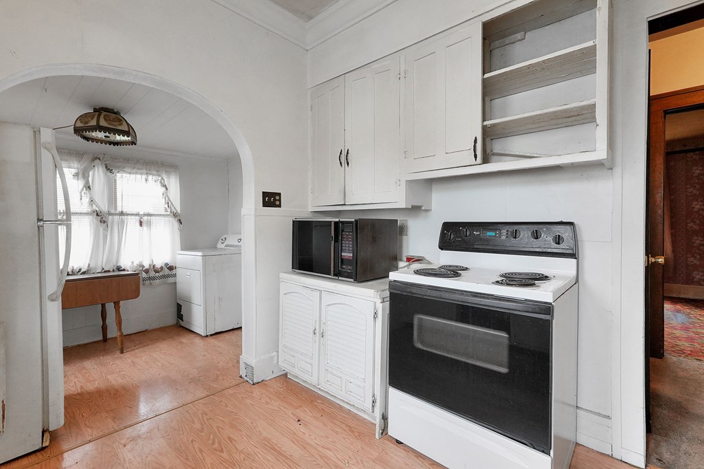 125 E Marion Street, Mount Gilead, Ohio 43338, 4 Bedrooms Bedrooms, ,1 BathroomBathrooms,Residential,For Sale,Marion Street,9070004 125 E Marion Street, Mount Gilead, Ohio 43338, 4 Bedrooms Bedrooms, ,1 BathroomBathrooms,Residential,For Sale,Marion Street,9070004