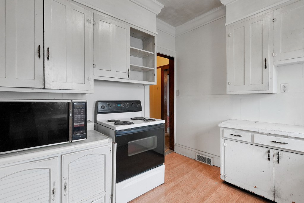 125 E Marion Street, Mount Gilead, Ohio 43338, 4 Bedrooms Bedrooms, ,1 BathroomBathrooms,Residential,For Sale,Marion Street,9070004 125 E Marion Street, Mount Gilead, Ohio 43338, 4 Bedrooms Bedrooms, ,1 BathroomBathrooms,Residential,For Sale,Marion Street,9070004