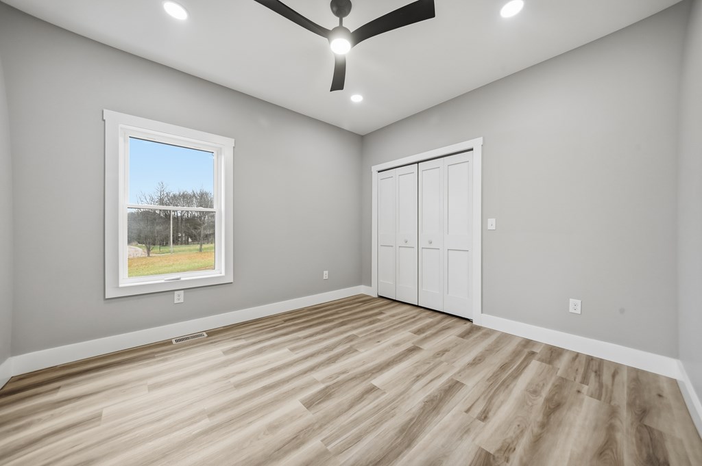 350 Twitchell Road, Mansfield, Ohio 44903, 3 Bedrooms Bedrooms, ,2 BathroomsBathrooms,Residential,For Sale,Twitchell Road,9070005 350 Twitchell Road, Mansfield, Ohio 44903, 3 Bedrooms Bedrooms, ,2 BathroomsBathrooms,Residential,For Sale,Twitchell Road,9070005