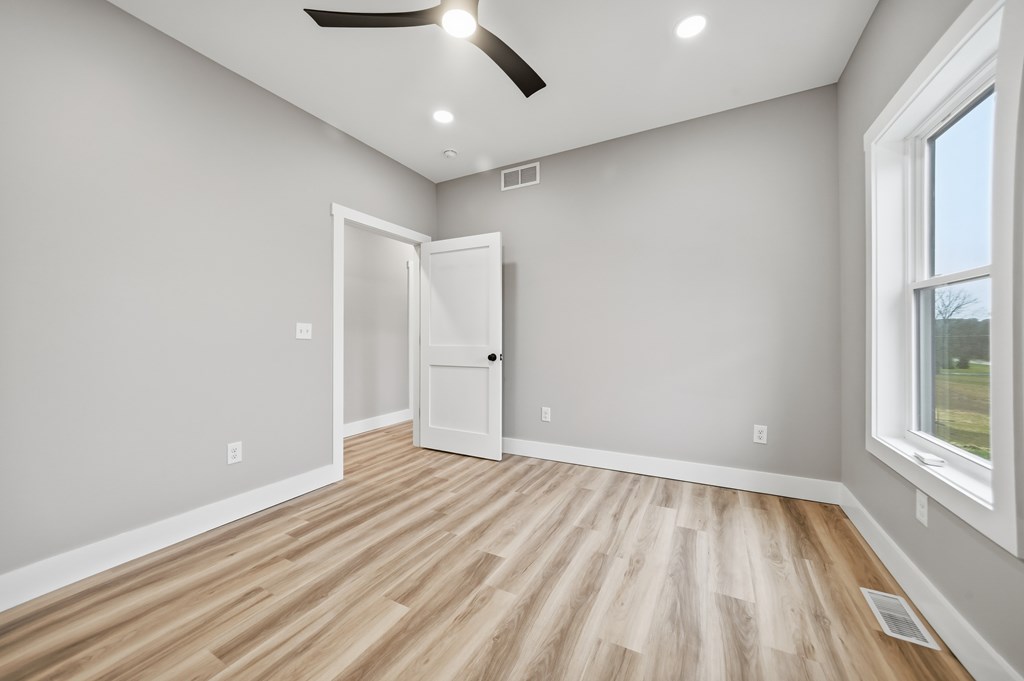 350 Twitchell Road, Mansfield, Ohio 44903, 3 Bedrooms Bedrooms, ,2 BathroomsBathrooms,Residential,For Sale,Twitchell Road,9070005 350 Twitchell Road, Mansfield, Ohio 44903, 3 Bedrooms Bedrooms, ,2 BathroomsBathrooms,Residential,For Sale,Twitchell Road,9070005