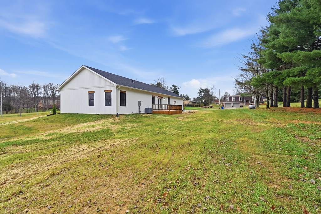 350 Twitchell Road, Mansfield, Ohio 44903, 3 Bedrooms Bedrooms, ,2 BathroomsBathrooms,Residential,For Sale,Twitchell Road,9070005 350 Twitchell Road, Mansfield, Ohio 44903, 3 Bedrooms Bedrooms, ,2 BathroomsBathrooms,Residential,For Sale,Twitchell Road,9070005