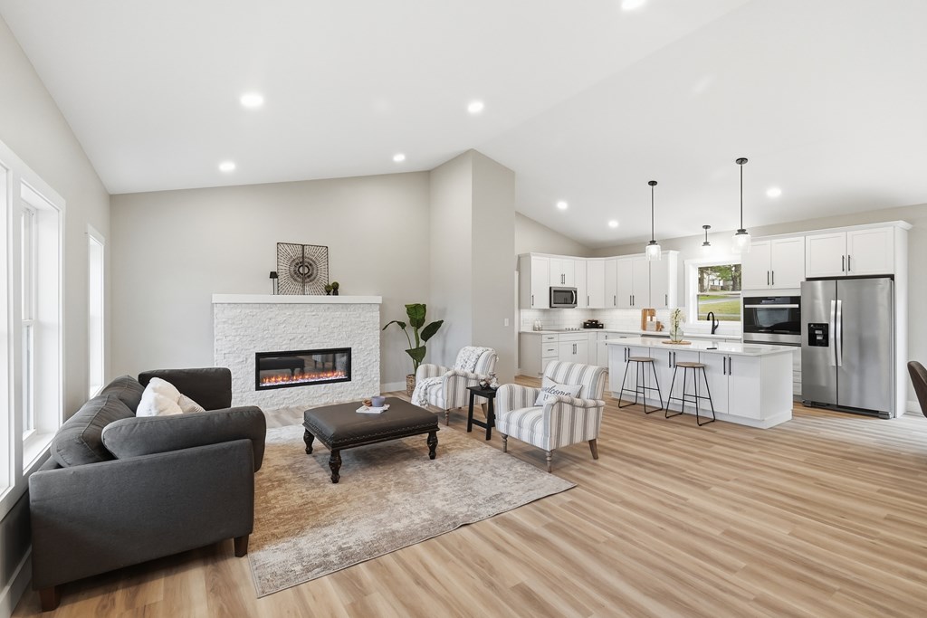 350 Twitchell Road, Mansfield, Ohio 44903, 3 Bedrooms Bedrooms, ,2 BathroomsBathrooms,Residential,For Sale,Twitchell Road,9070005 350 Twitchell Road, Mansfield, Ohio 44903, 3 Bedrooms Bedrooms, ,2 BathroomsBathrooms,Residential,For Sale,Twitchell Road,9070005