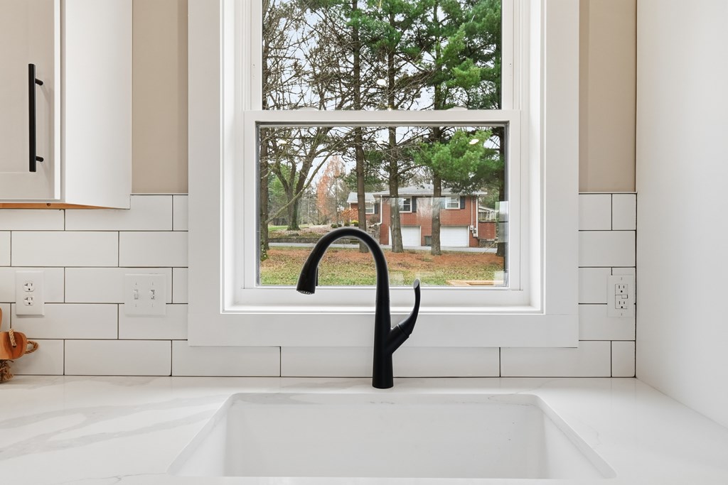 350 Twitchell Road, Mansfield, Ohio 44903, 3 Bedrooms Bedrooms, ,2 BathroomsBathrooms,Residential,For Sale,Twitchell Road,9070005 350 Twitchell Road, Mansfield, Ohio 44903, 3 Bedrooms Bedrooms, ,2 BathroomsBathrooms,Residential,For Sale,Twitchell Road,9070005