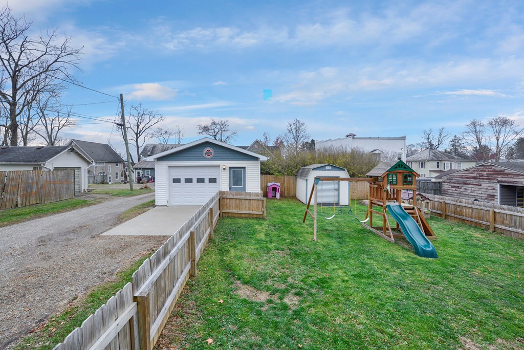 114 E Lamartine Street, Mount Vernon, Ohio 43050, 3 Bedrooms Bedrooms, ,2 BathroomsBathrooms,Residential,For Sale,Lamartine Street,9070006 114 E Lamartine Street, Mount Vernon, Ohio 43050, 3 Bedrooms Bedrooms, ,2 BathroomsBathrooms,Residential,For Sale,Lamartine Street,9070006