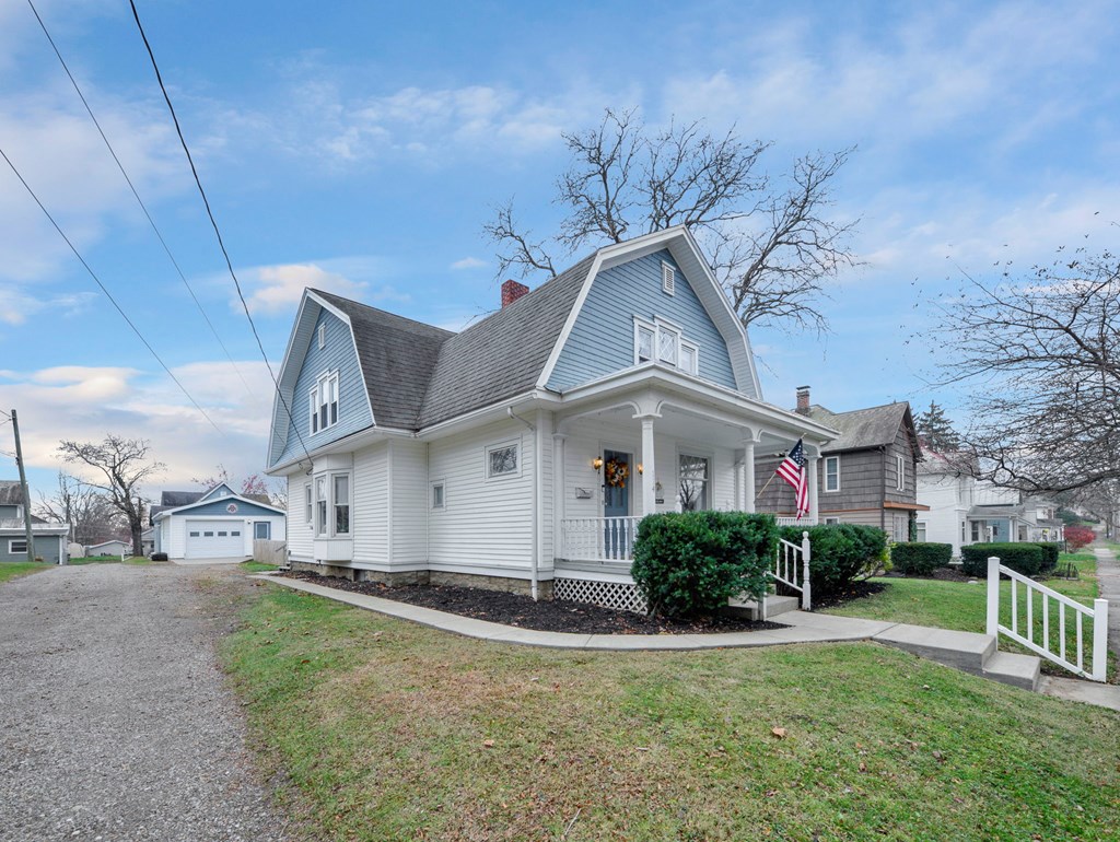 114 E Lamartine Street, Mount Vernon, Ohio 43050, 3 Bedrooms Bedrooms, ,2 BathroomsBathrooms,Residential,For Sale,Lamartine Street,9070006 114 E Lamartine Street, Mount Vernon, Ohio 43050, 3 Bedrooms Bedrooms, ,2 BathroomsBathrooms,Residential,For Sale,Lamartine Street,9070006