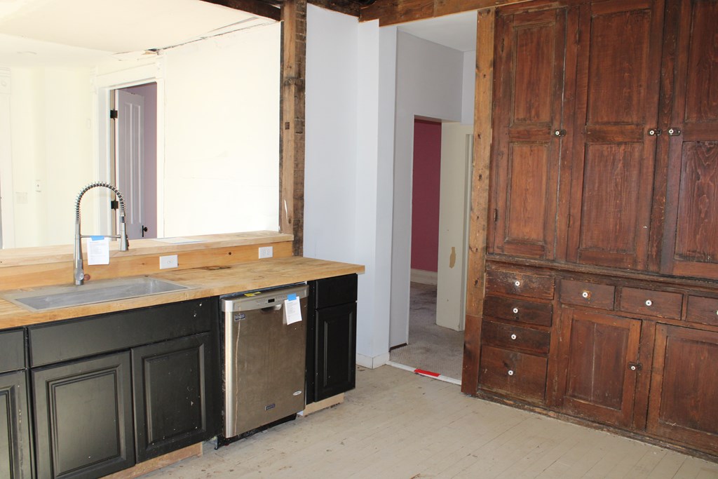 244 E Payne Ave, Galion, Ohio 44833, 4 Bedrooms Bedrooms, ,1 BathroomBathrooms,Residential,For Sale,Payne Ave,9070013