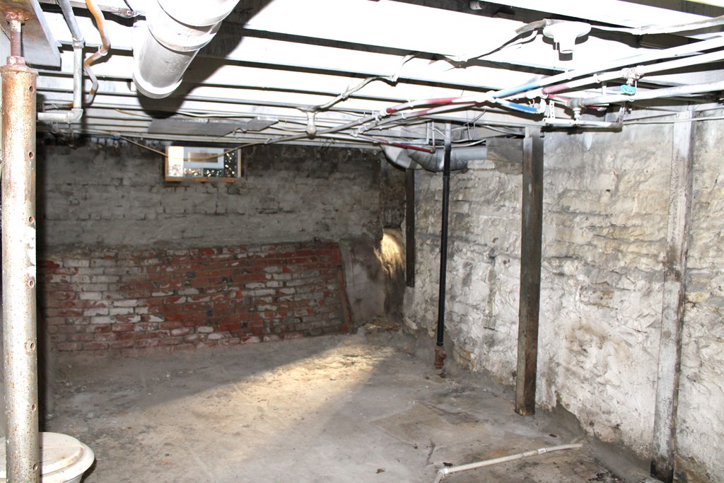 244 E Payne Ave, Galion, Ohio 44833, 4 Bedrooms Bedrooms, ,1 BathroomBathrooms,Residential,For Sale,Payne Ave,9070013