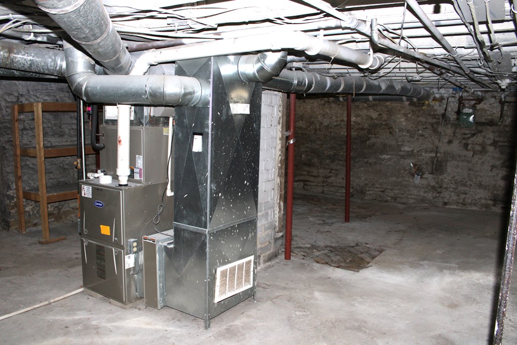 244 E Payne Ave, Galion, Ohio 44833, 4 Bedrooms Bedrooms, ,1 BathroomBathrooms,Residential,For Sale,Payne Ave,9070013