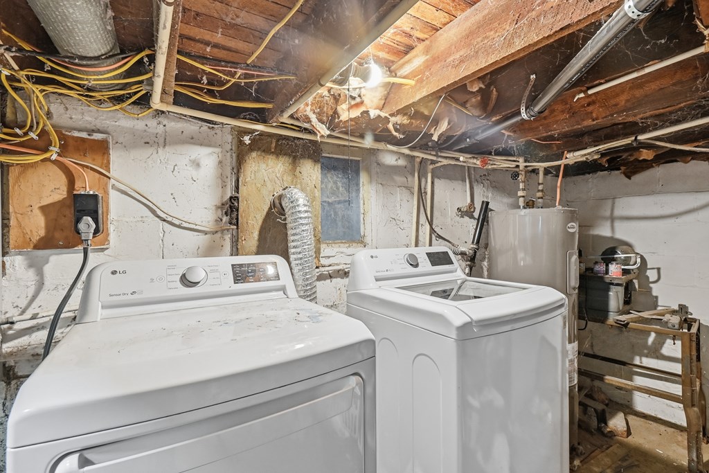 316 Maplewood Street, Willard, Ohio 44890, 3 Bedrooms Bedrooms, ,1 BathroomBathrooms,Residential,For Sale,Maplewood Street,9070071 316 Maplewood Street, Willard, Ohio 44890, 3 Bedrooms Bedrooms, ,1 BathroomBathrooms,Residential,For Sale,Maplewood Street,9070071